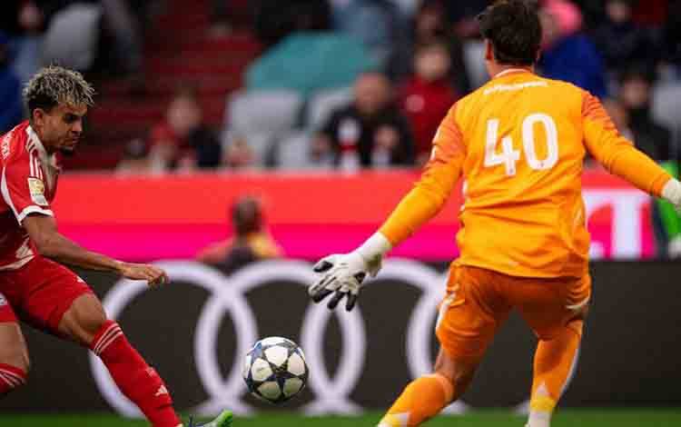 Debut Luis Diaz Warnai Kemenagan Bayern Muenchen atas Lyon 2-1
