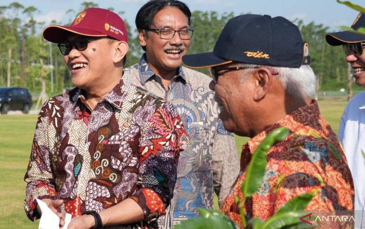Menteri Karding Tanam Pohon di IKN, Dukung Konsep Hijau Pembangunan
