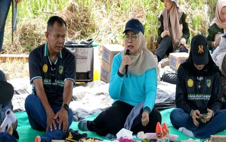 Masyarakat Sampaikan Keluhan Dampak Tambang PT EBA pada Acara Diskusi dengan Petani di Desa Trinsing