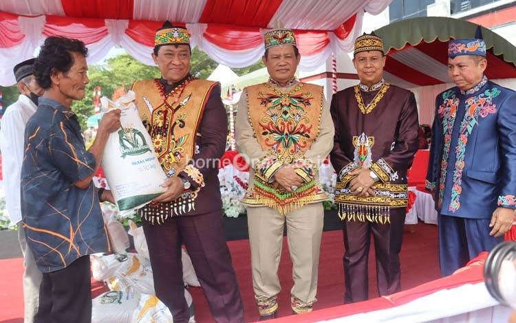 Wagub Kalteng: Hari Jadi Seruyan Momentum Perkuat Persatuan dan Dorong Pemerataan Pembangunan