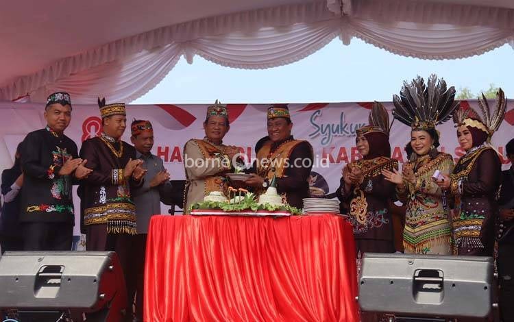 Syukuran Hari Jadi ke-23, Bupati Seruyan Ajak Masyarakat Bersatu Membangun Daerah