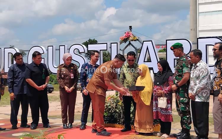 Bupati Lamandau Apresiasi Keluarga Besar Almarhum Gusti Abdul Gani dan Beri Jaminan Pelayanan Terbaik