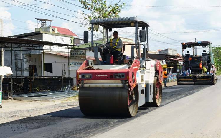 DPRD Palangka Raya Soroti Peningkatan Jalan Beraspal di Kecamatan Rakumpit