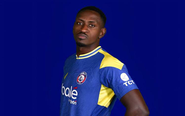 Manajemen Arema FC memperkenalkan rekrutan baru asal Brasil, Matheus Blade. ANTARA/HO-Arema FC