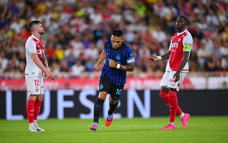 Bermain dengan 10 Orang, Inter Milan Taklukkan AS Monaco 2-1