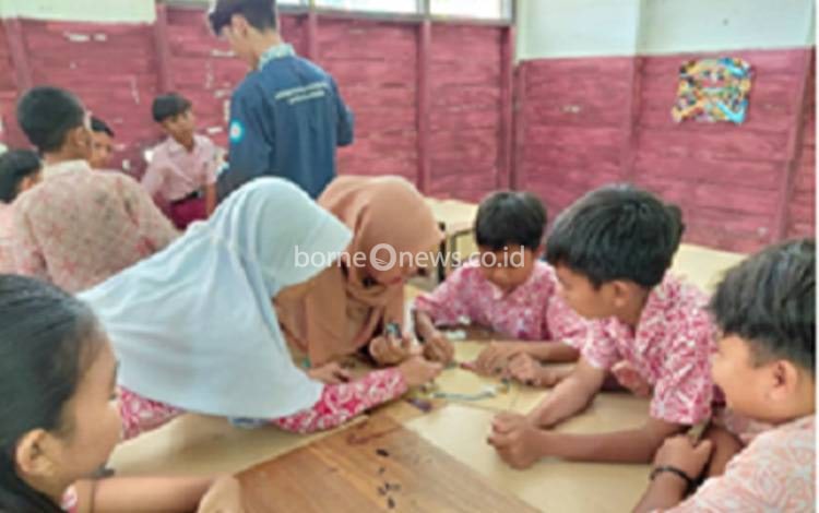 UPR dan SDN 1 Tumbang Rungan Kolaborasi Edukatif, Bangkitkan Minat Sains Sejak Dini