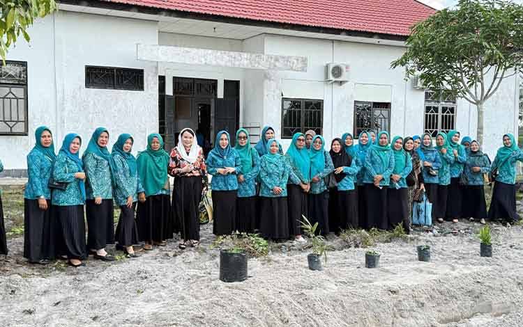 Ketua TP PKK Seruyan Ajak Seluruh Jajaran Tingkatkan Sinergitas