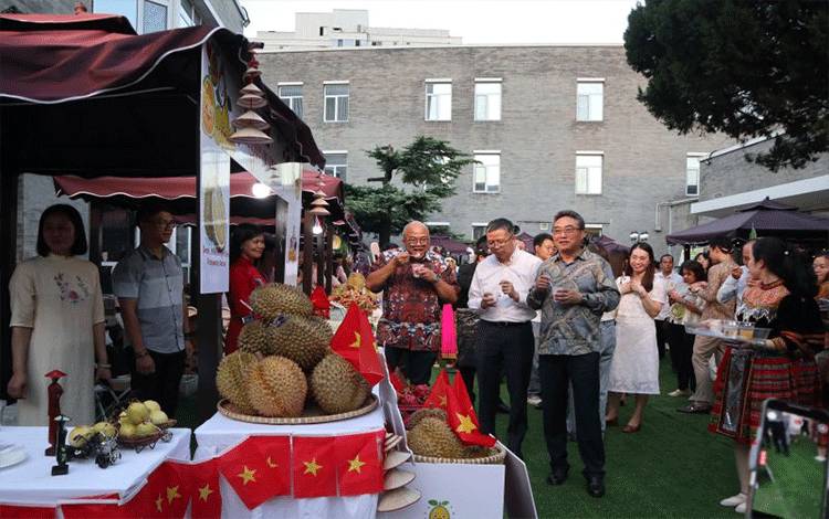 "Pesta durian" Negara-Negara ASEAN di Beijing