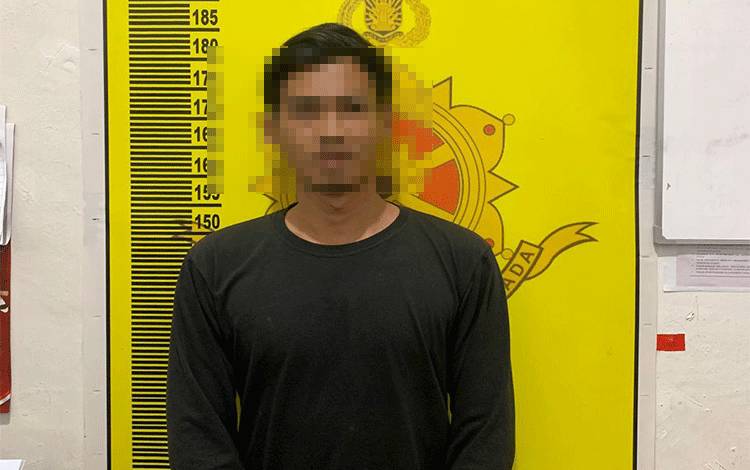 Pria di Sampit ini Diringkus Polisi karena Gelapkan Rokok hingga Ratusan Juta