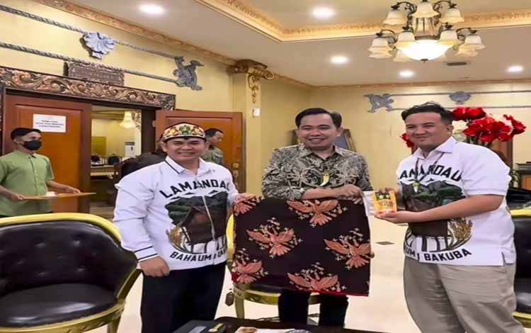 Bupati Lamandau Kunjungan Kerja ke Jember untuk Belajar Pariwisata dan Ekonomi Kreatif