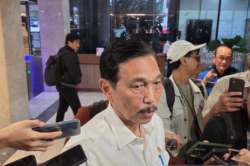 Luhut Binsar bakal Temui Mendag AS untuk Bantu Proses Negosiasi Tarif