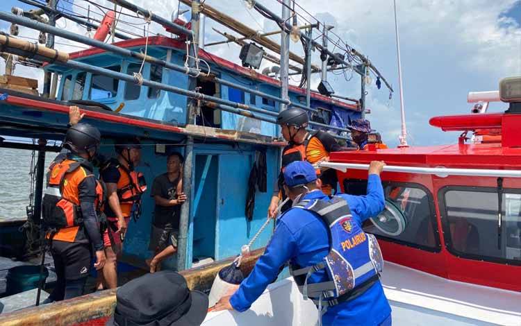 ABK Kapal Nelayan Indramayu Hilang di Dekat Kuala Pembuang