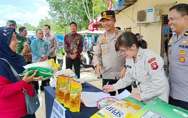 Kapolres dan Bupati Pulang Pisau Hadiri Peluncuran Gerakan Pangan Murah Polri