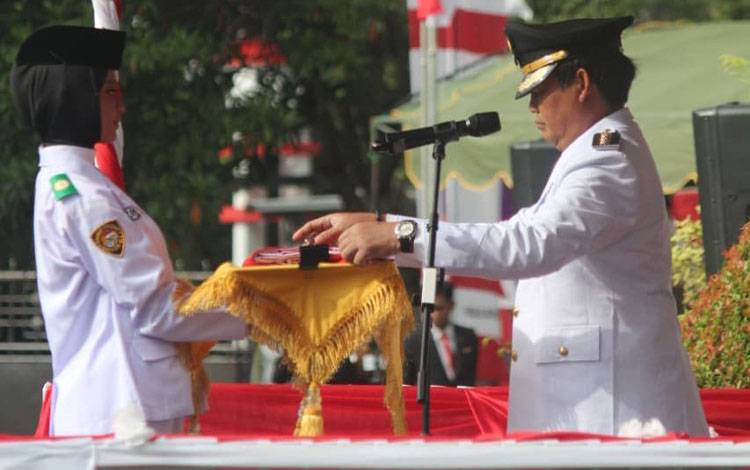 Bupati Seruyan Pimpin Upacara Peringatan HUT ke-80 Republik Indonesia