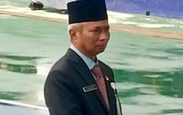 Tersentuh Semangat Paskibraka, Kepala Bakesbangpol Barut Sampaikan Pesan Kebangsaan