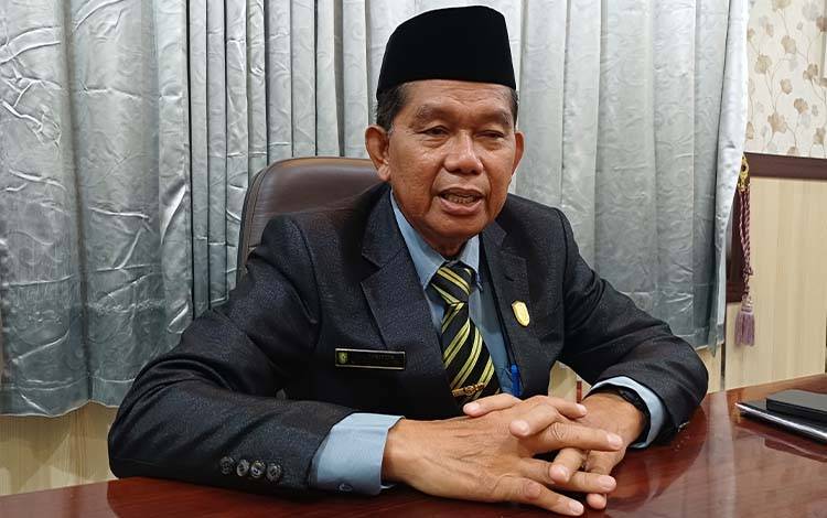 DPRD Kotim Imbau Warga Cermat Pilih Travel Umroh, Kasus Penipuan di Pulau Hanaut Jadi Pelajaran