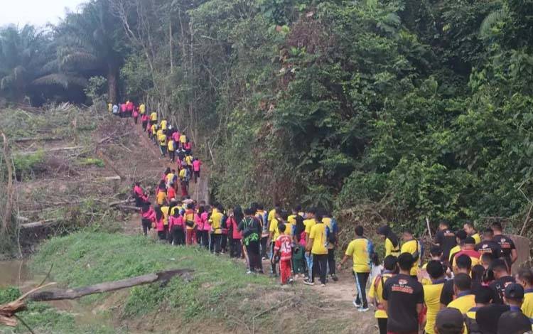 Polres Lamandau Gelar Jalan Santai Meriahkan HUT ke-80 RI