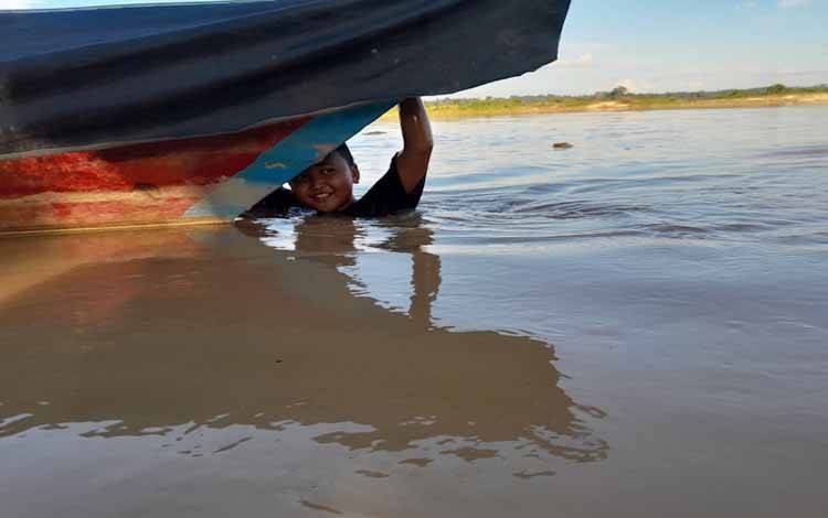 Wakil Ketua II DPRD Palangka Raya Ingatkan Pentingnya Menjaga Sungai dari Pencemaran