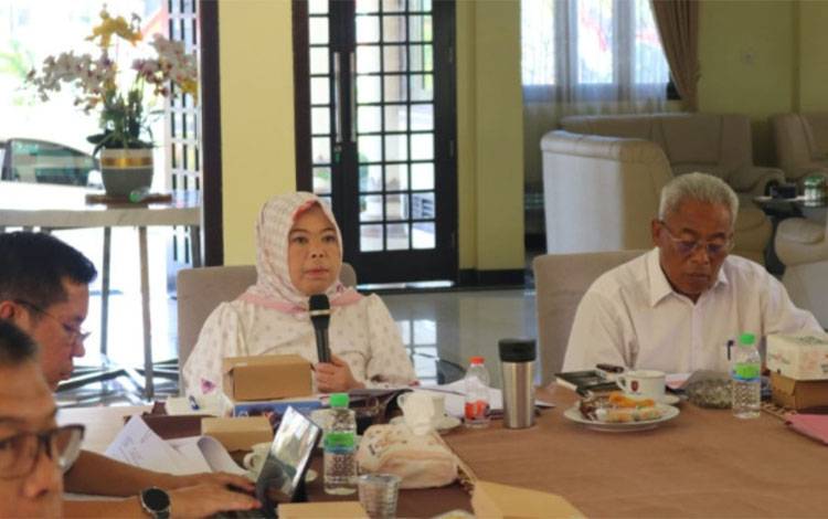 Bupati Kobar Dorong Peningkatan Layanan dan Infrastruktur Kepelabuhanan untuk Tingkatkan PAD