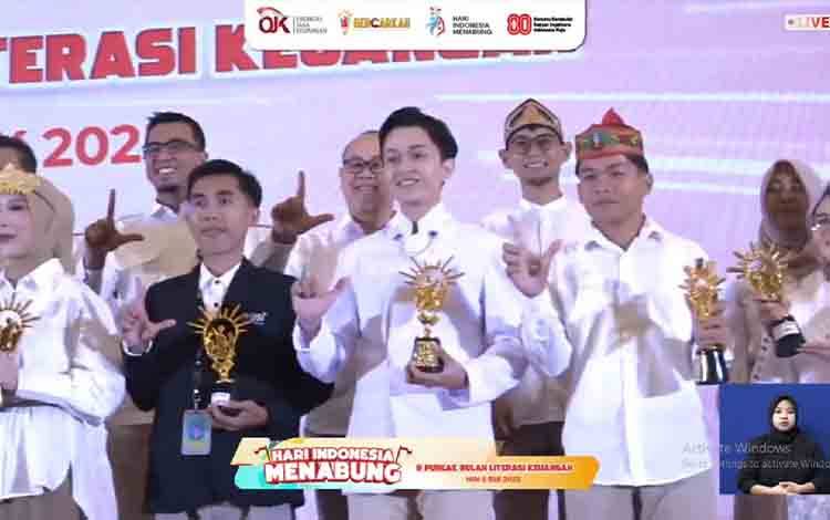 Mahasiswa UPR Raih Penghargaan dalam Hari Indonesia Menabung dan Puncak Bulan Literasi Keuangan 2025