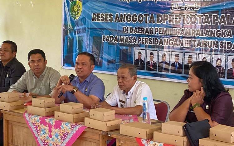 DPRD Palangka Raya Dorong Pemerataan Jaringan Telekomunikasi dan Digitalisasi Pendidikan di Rakumpit