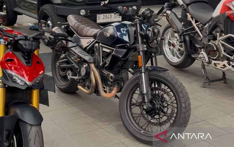 KPK Sebut Immanuel Ebenezer Dapat Motor Setelah Tanya Irvian Bobby