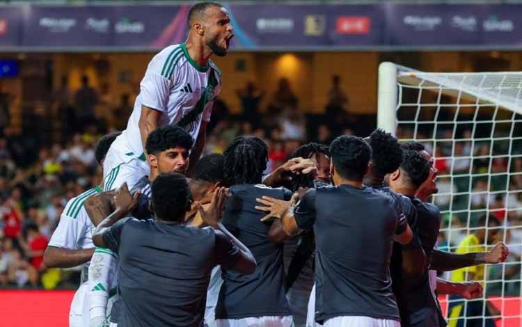 Menang Adu Penalti, Al-Ahli Juara Piala Super Arab Saudi 2025