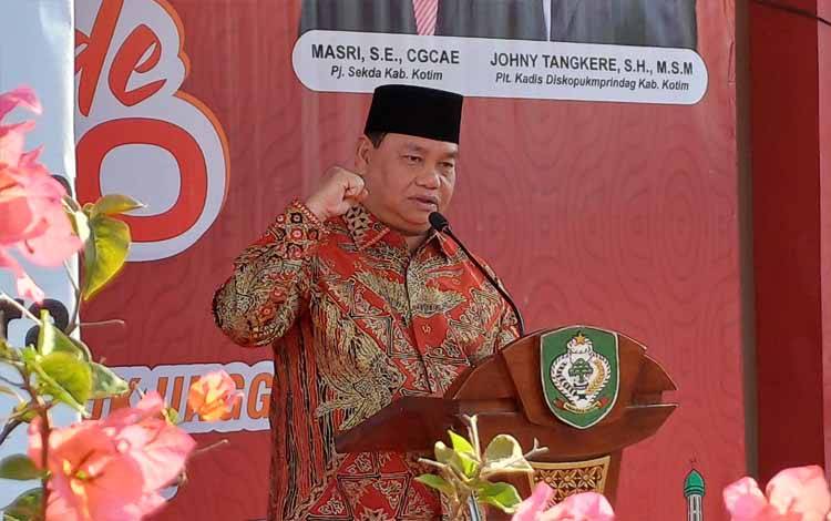 Bupati Kotim Ajak Masyarakat Manfaatkan Job Fair di Sampit Trade Expo