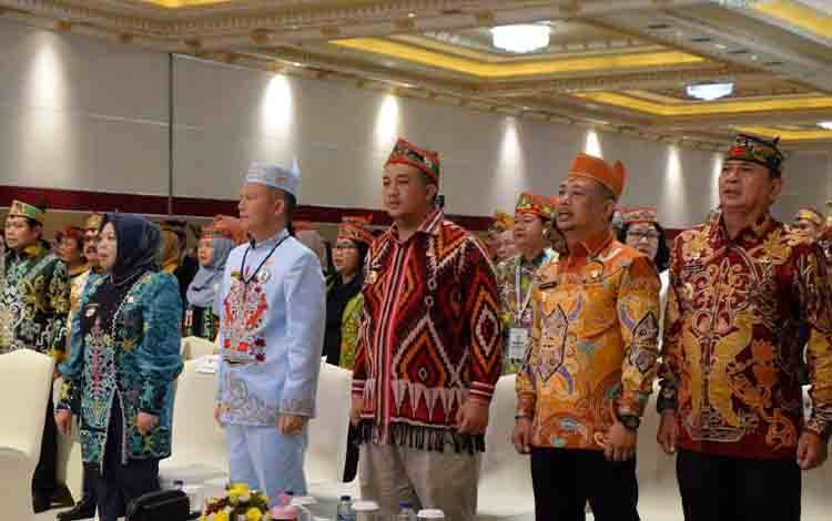 Bupati Lamandau Dukung Pemberdayaan Masyarakat Adat