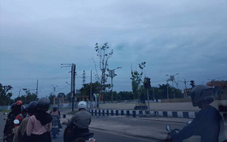 DPRD Palangka Raya Minta Perbaikan Fasilitas Lalu Lintas di Simpang Empat RTA Milono Km 7 dan Mahir Mahar