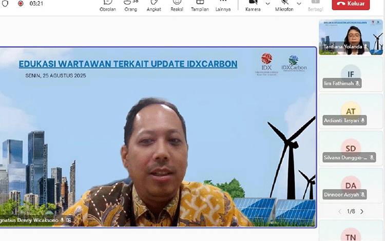 Kepala Divisi Pengembangan Bisnis 2 BEI, Ignatius Denny Wicaksono memberi materi dalam Update Bursa Karbon Indonesia (IDXCarbon) pada Senin, 25 Agustus 2025. (FOTO: TESTI PRISCILLA)