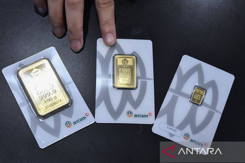 Emas Antam Hari Ini Naik Rp3.000 ke Angka Rp1,932 Juta/Gram