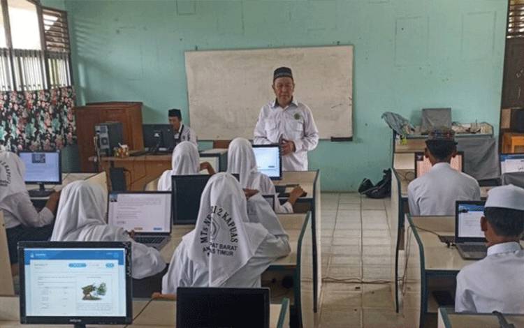 MTsN 2 Kapuas Gelar ANBK 2025, Fokus Peningkatan Mutu Pembelajaran