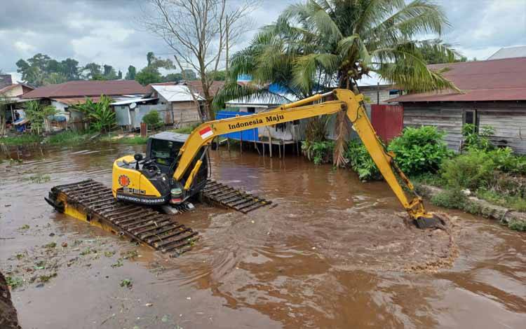 Realisasi PAD dari Sewa Alat Berat Pemkab Kotim Capai 179 Persen