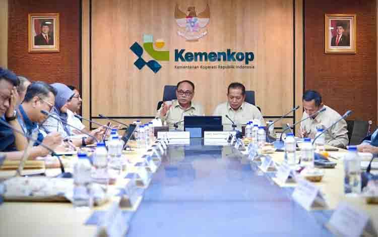 Kemenkop dan Komdigi Perkuat Digitalisasi Koperasi Desa Merah Putih