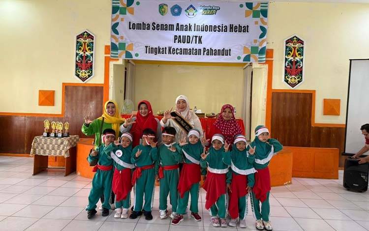 Lurah Panarung Dukung Senam Aktif untuk Kebugaran Anak PAUD dan TK