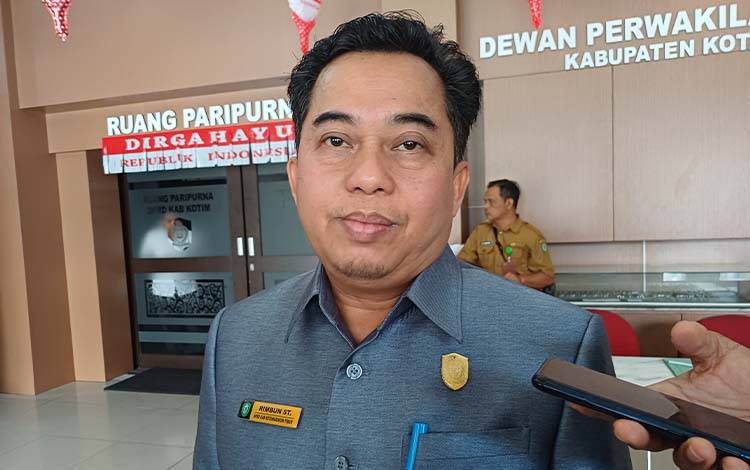DPRD Kotim Dorong Optimalisasi Pendapatan dari Opsen Pajak Kendaraan Bermotor