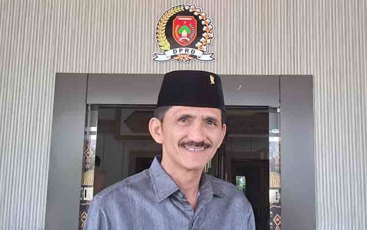 Ketua DPRD Kobar Mulyadin