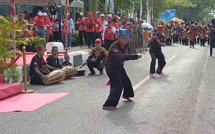 Mengenal Silat Kuntau Bangkui, Seni Bela Diri Warisan Budaya Dayak Ngaju yang Diakui Jadi Kekayaan Intelektual Komunal