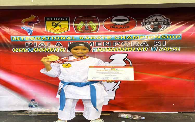 Karateka Cilik Asal Kobar, Aisya Yasmine Putri Defari Sumbang 2 Emas di Yogyakarta Open Tournament V 2025