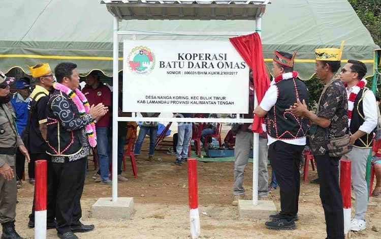 Koperasi Batu Dara Omas Diresmikan di Nanga Koring, Bupati Lamandau Ingin Peningkatan Ekonomi