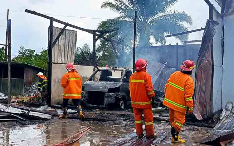 Garasi di Lingkar Utara Hangus Terbakar, Kerugian Ditaksir Ratusan Juta