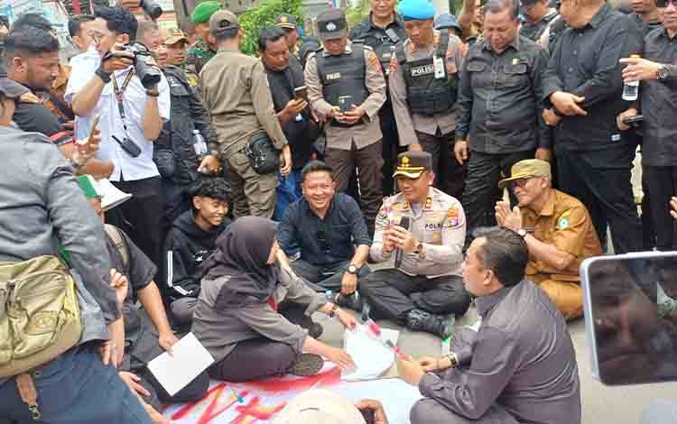 DPRD dan Kapolres Kotim Sepakat Tindak Lanjuti 7 Tuntutan Aliansi Kesatuan Rakyat Sipil