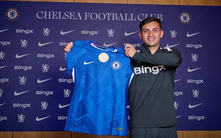 Chelsea Datangkan Facundo Buonanotte dengan Status Pinjaman