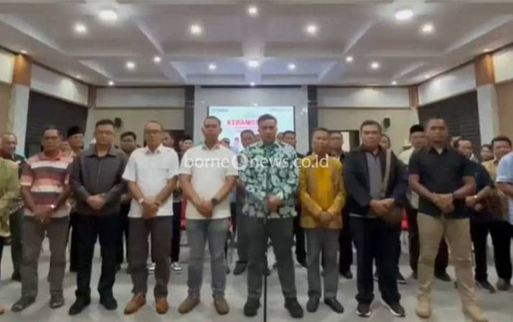 Bupati Lamandau dan Forkopimda Bersama Tokoh Masyarakat Nyatakan Sikap Jaga Kamtibmas dan Persatuan