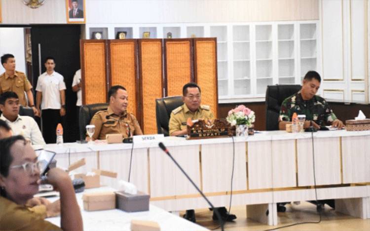 Bupati Kapuas Hadiri Rakor Pengendalian Inflasi Tahun 2025 Secara Virtual