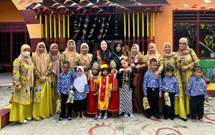 Bunda PAUD Seruyan Laksanakan Monitoring Parenting