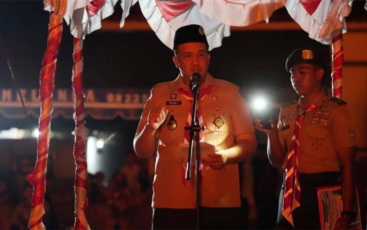 Bupati Lamandau Kobarkan Semangat Kebersamaan di Kemsa Galang ke-6 di Politeknik Lamandau