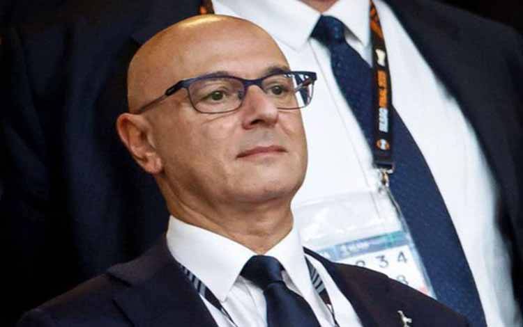 Daniel Levy mundur sebagai Ketua Eksekutif Tottenham. (X/FabrizioRomano)