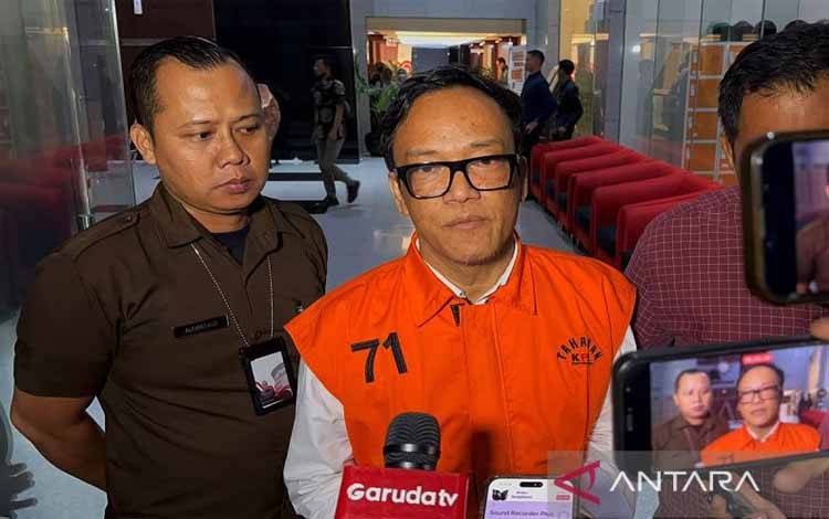 KPK Ekstrak HP di Rumdin Ebenezer untuk Pastikan Pernyataan Ebenezer